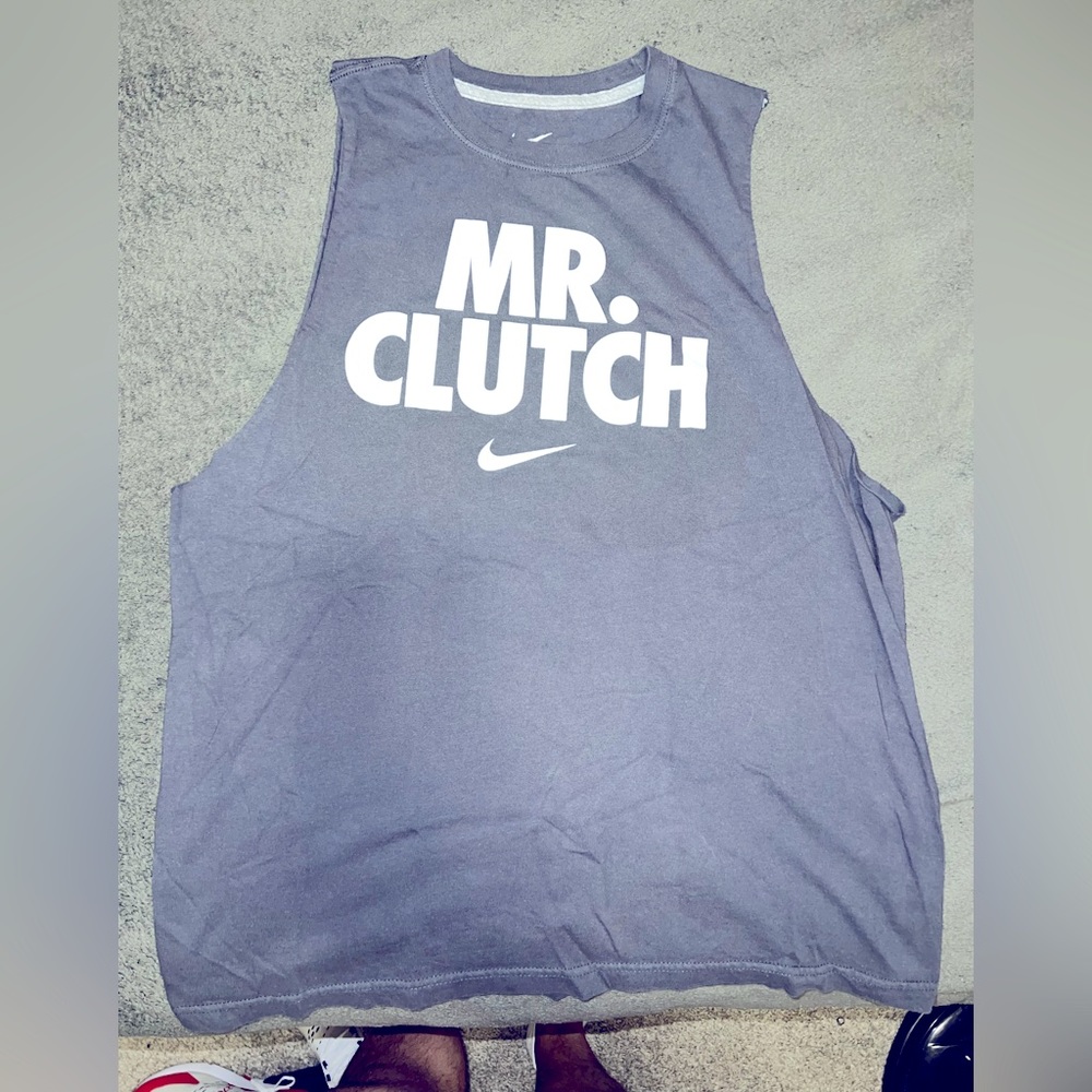 Nike cut off T-shirt a.k.a. Mr. clutch men’s size large